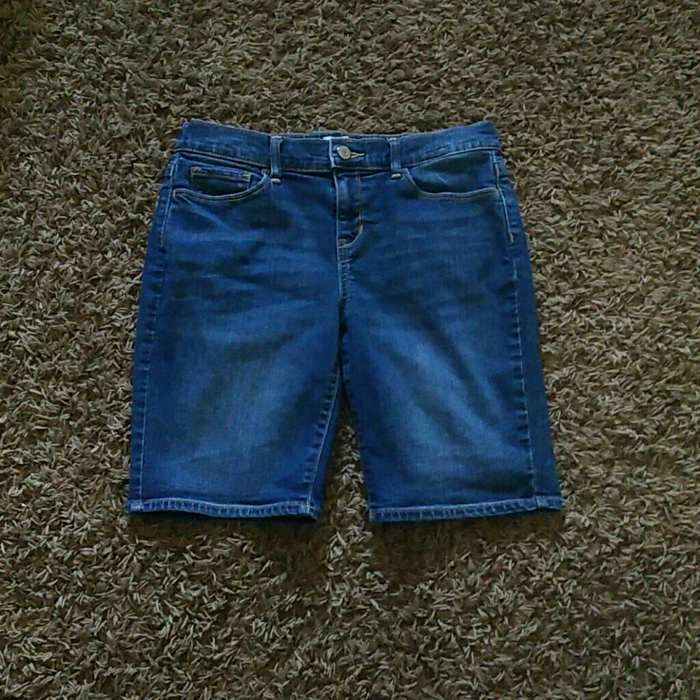 Old Navy shorts